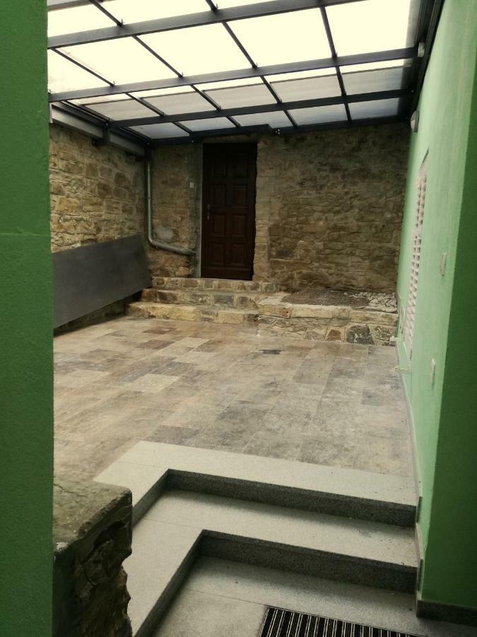 Lunaja Appartement *